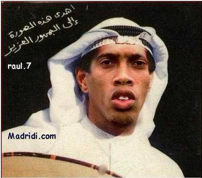 hhhhhhhhhhh si ronaldinho wawwwwwwwww nari sa3odi